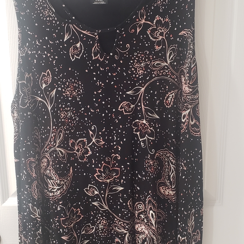 Women's Sleevless Top
